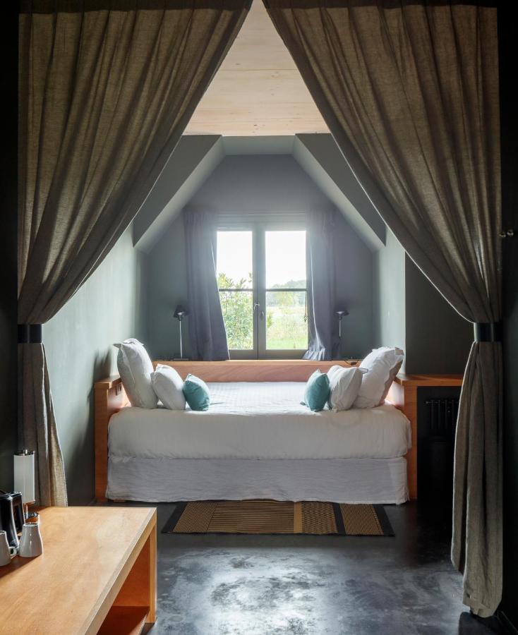Le Bois Des Hotel *